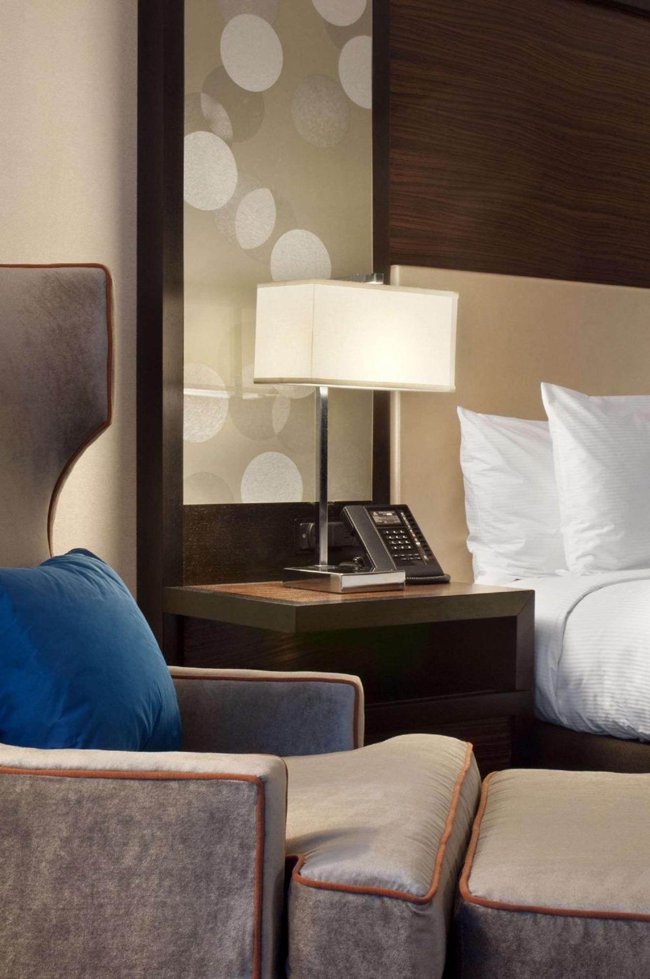 Hilton Atlanta Airport Hotel College Park Room photo