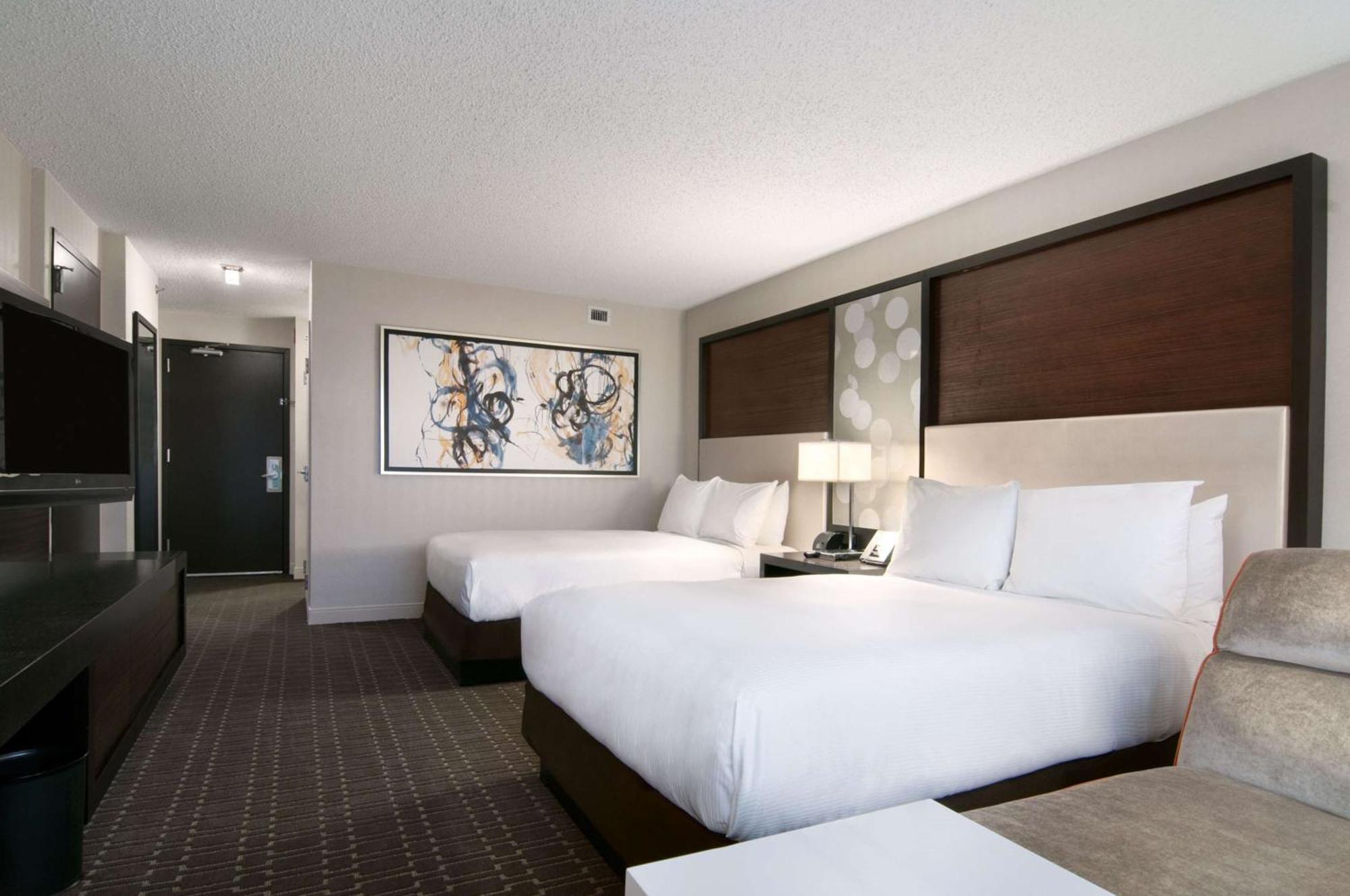 Hilton Atlanta Airport Hotel College Park Exterior photo