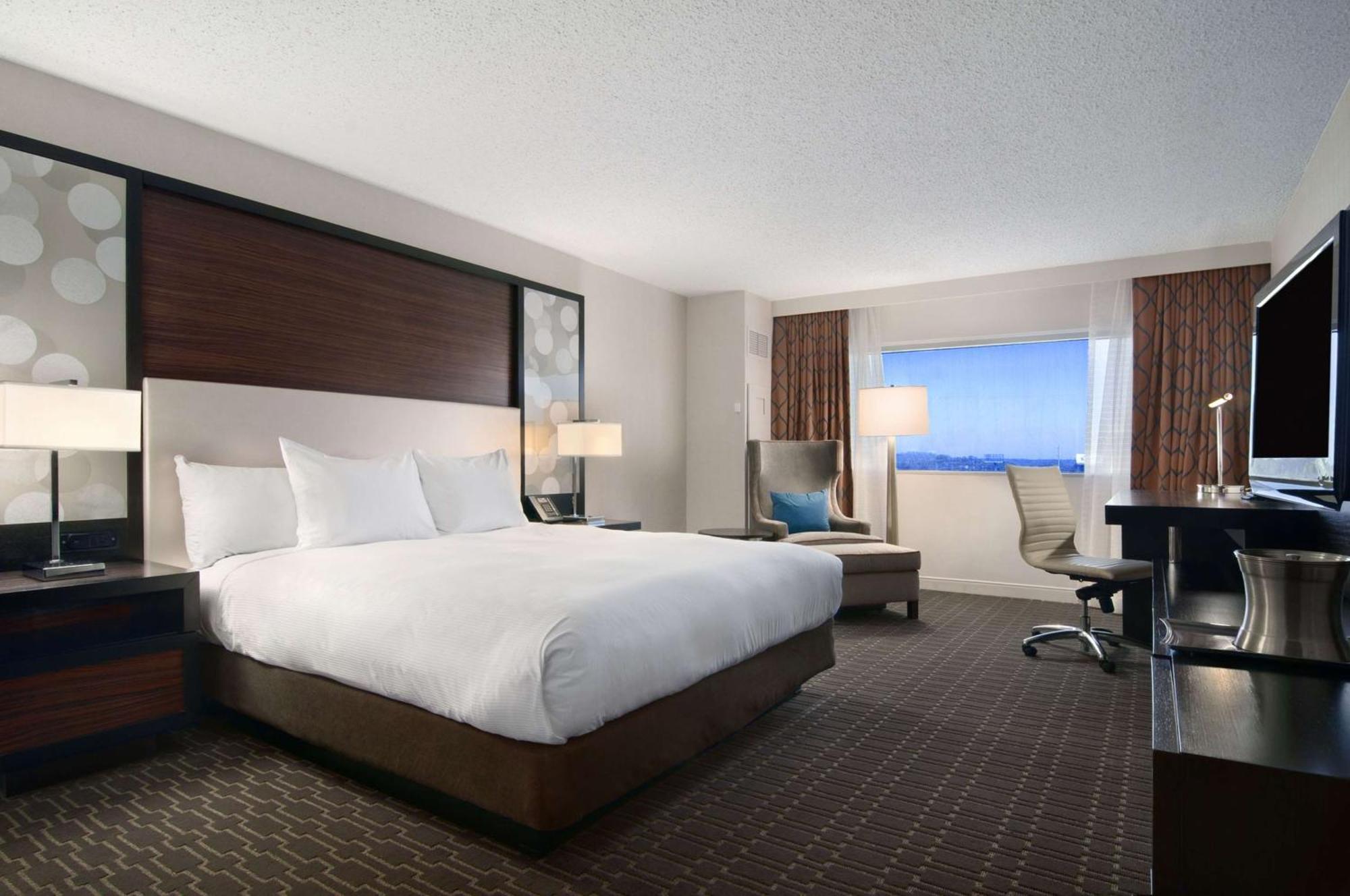 Hilton Atlanta Airport Hotel College Park Exterior photo